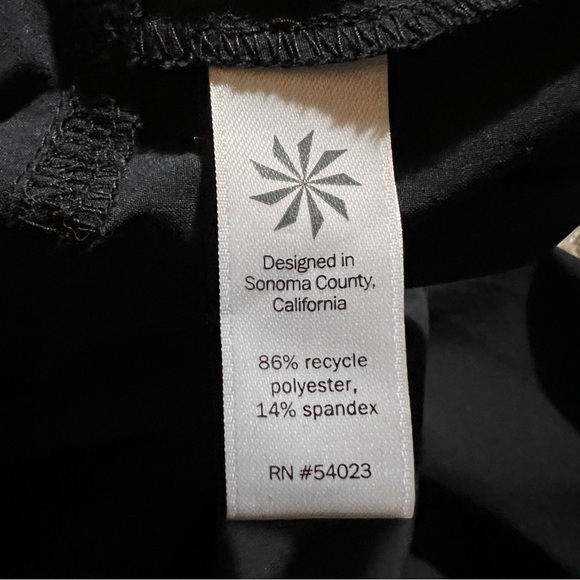 Athleta Destination Wide Leg Pants Black Pull On Size 4 - Picture 5 of 6